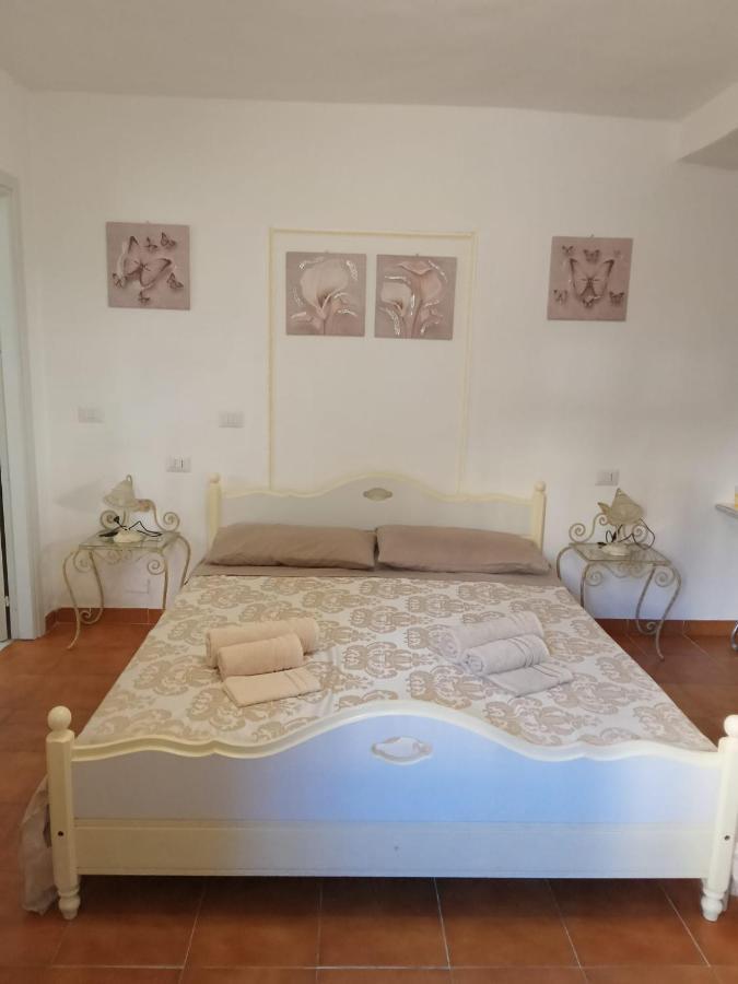 B&B Baia Turchese ปอร์โตออตติโอลู ภายนอก รูปภาพ