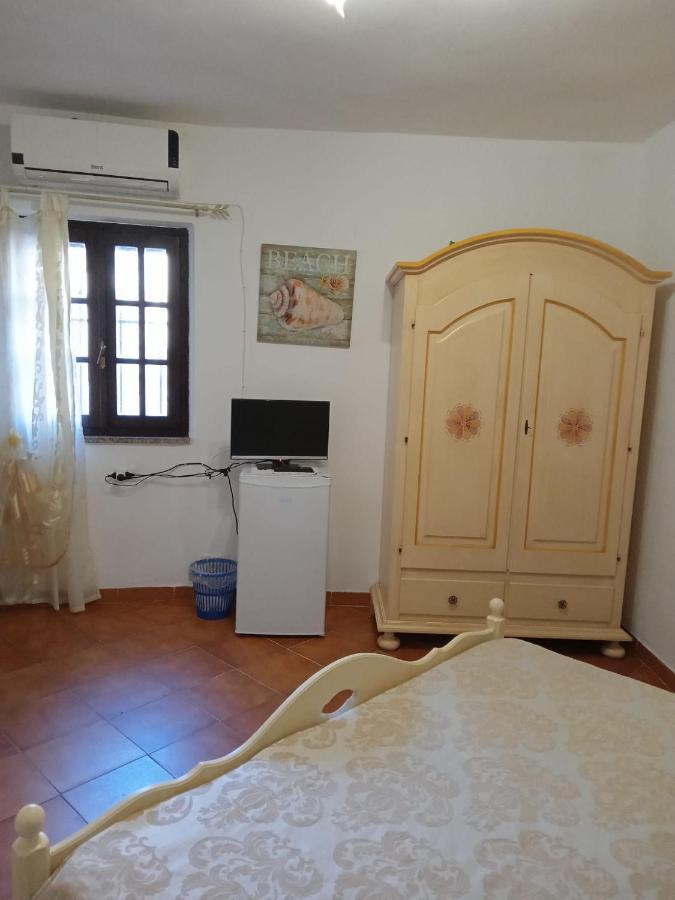B&B Baia Turchese ปอร์โตออตติโอลู ภายนอก รูปภาพ