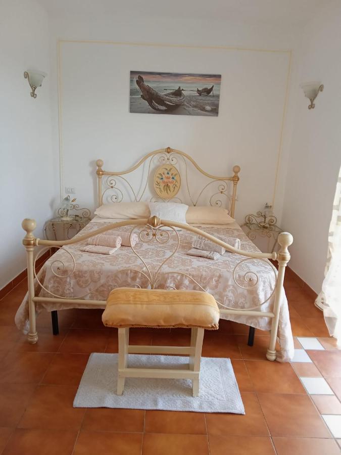 B&B Baia Turchese ปอร์โตออตติโอลู ภายนอก รูปภาพ