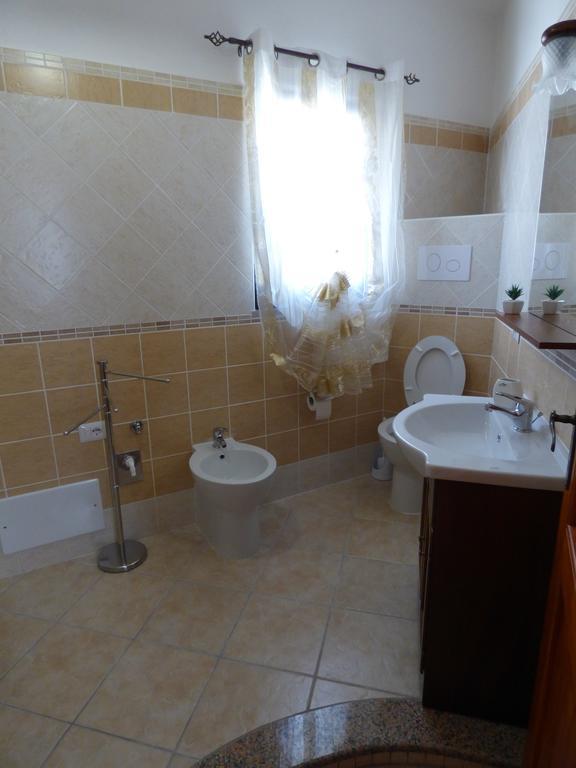 B&B Baia Turchese ปอร์โตออตติโอลู ห้อง รูปภาพ