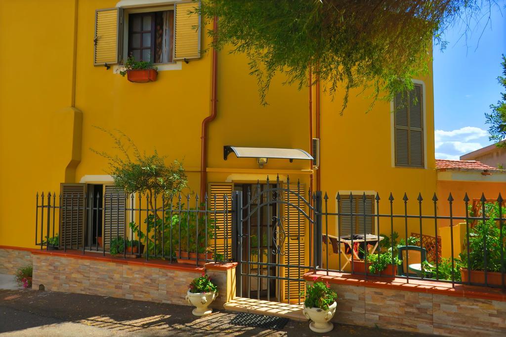 B&B Baia Turchese ปอร์โตออตติโอลู ภายนอก รูปภาพ